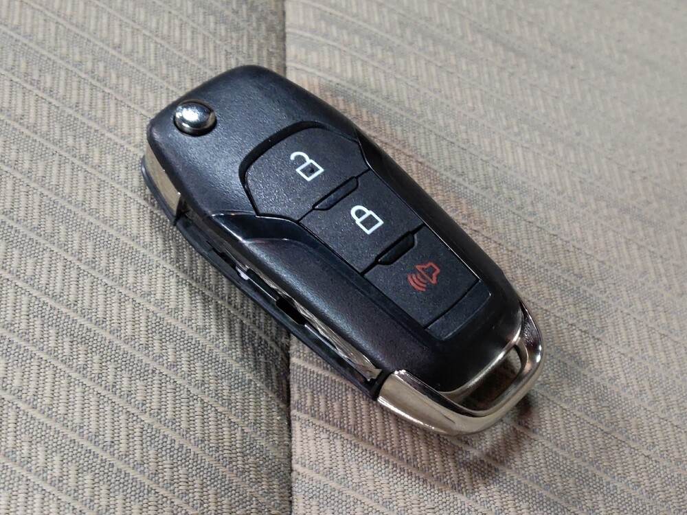 2016 Ford Explorer in Albuquerque, NM 87123 - 18099204 32