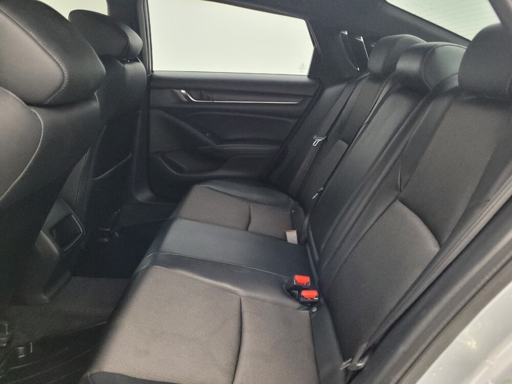 2018 Honda Accord in Fort Myers, FL 33907 - 18099212 18