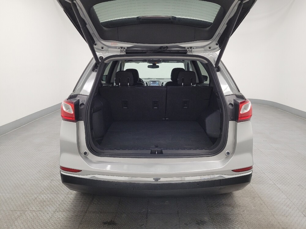 2018 Chevrolet Equinox in Las Vegas, NV 89102 - 18099219 29