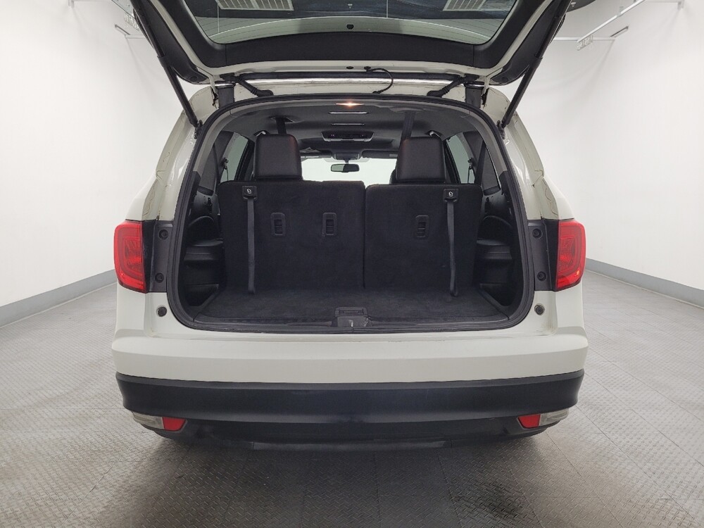 2017 Honda Pilot in Las Vegas, NV 89102 - 18099221 29