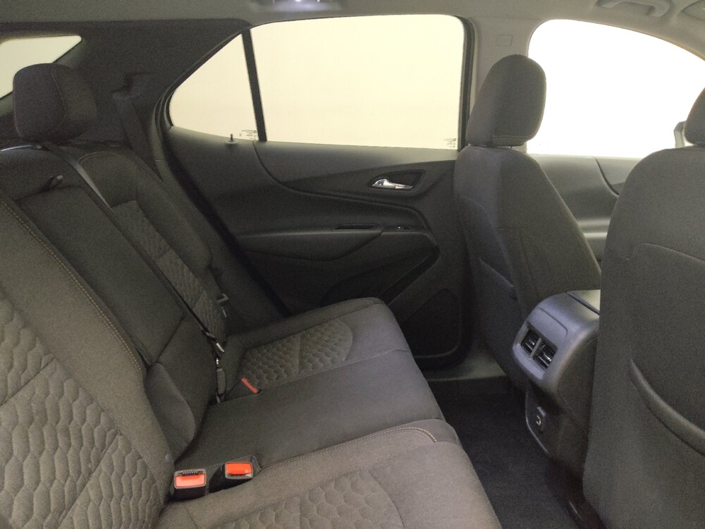 2021 Chevrolet Equinox in Midlothian, IL 60445 - 18099229 19