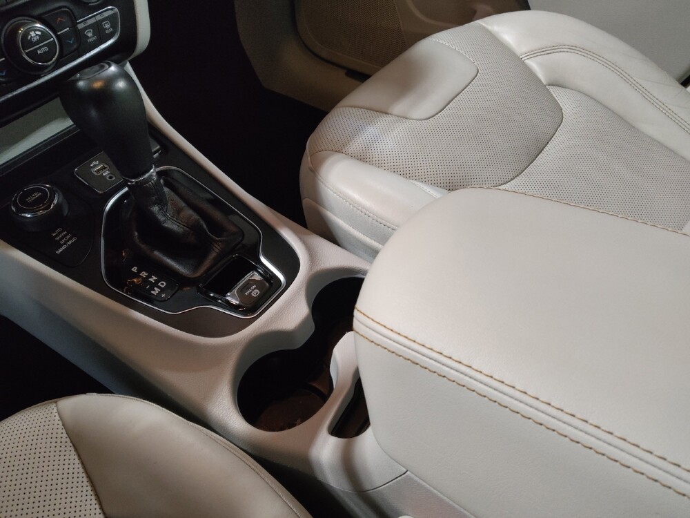 2019 Jeep Cherokee in Ocala, FL 34471 - 18099231 26