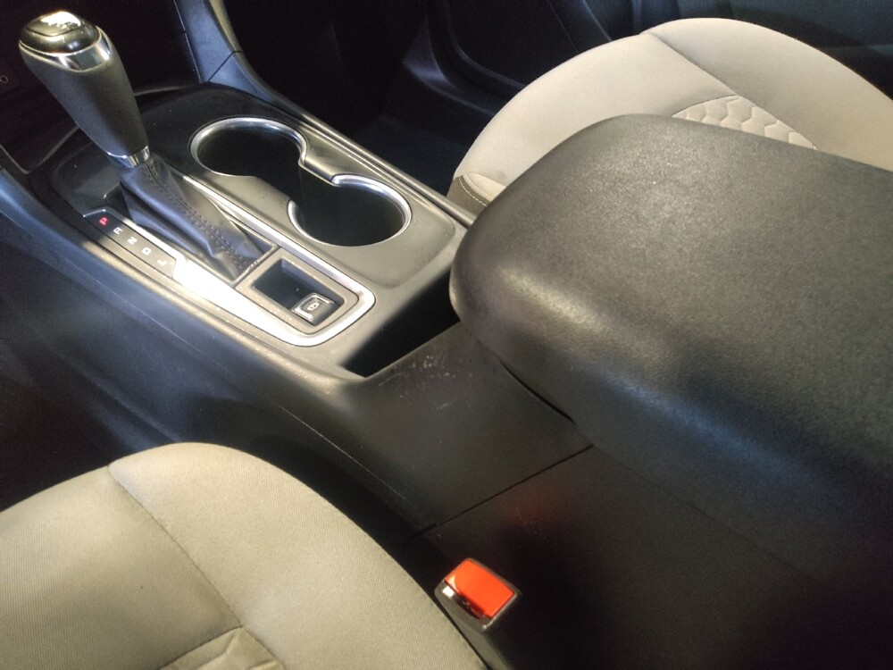 2018 Chevrolet Equinox in Jacksonville, FL 32210 - 18099232 26