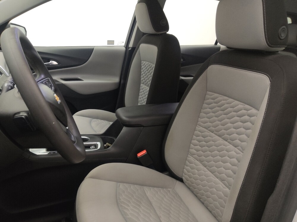 2018 Chevrolet Equinox in Jacksonville, FL 32210 - 18099232 17