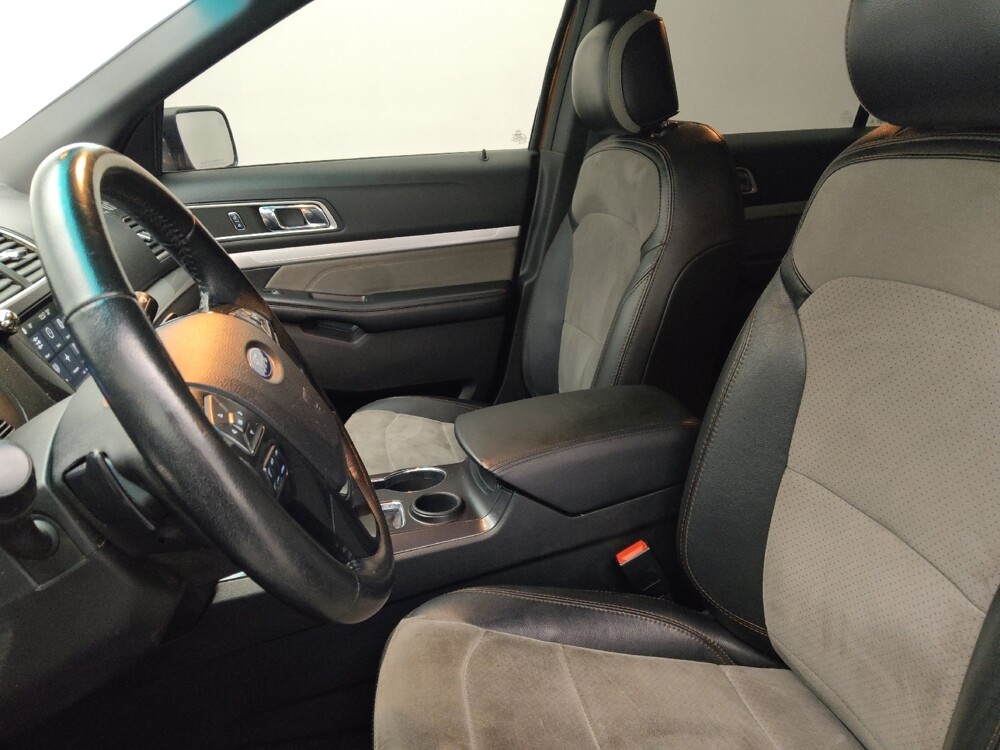 2017 Ford Explorer in Gainesville, FL 32609 - 18099241 17