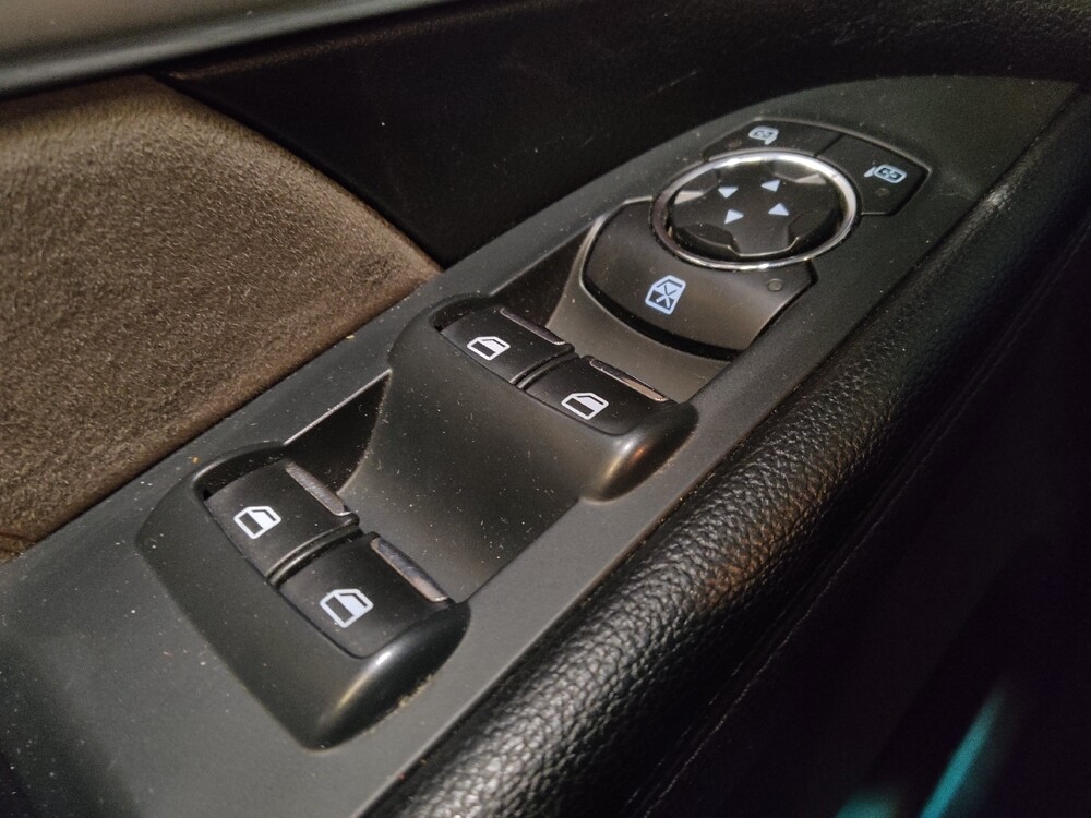 2017 Ford Explorer in Gainesville, FL 32609 - 18099241 27