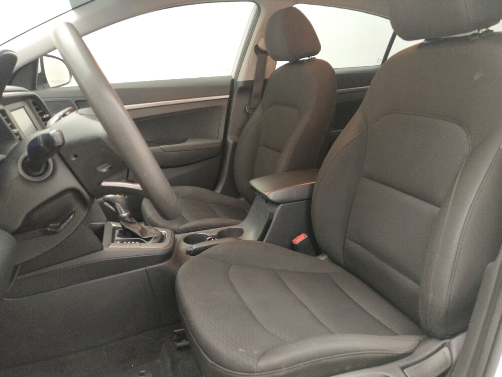 2020 Hyundai Elantra in Jacksonville, FL 32210 - 18099246 17