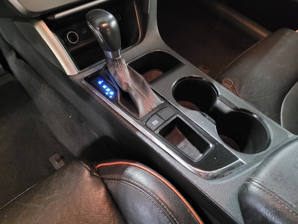 2015 Hyundai Sonata in Kissimmee, FL 34744 - 18099249 26