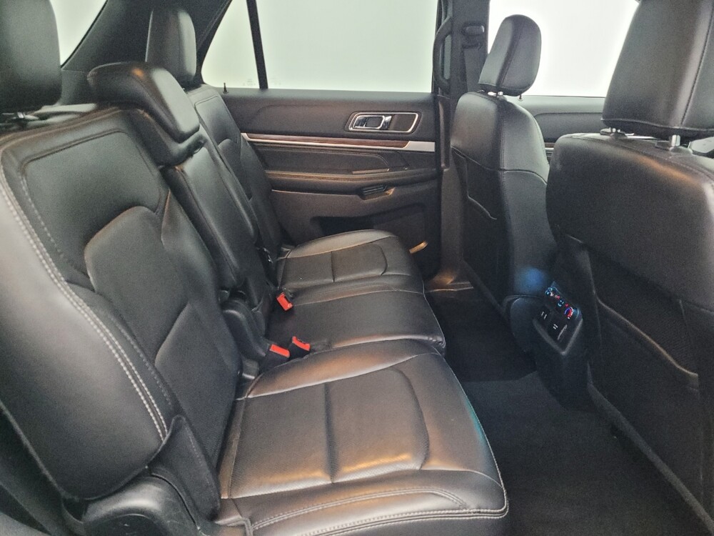 2019 Ford Explorer in Kissimmee, FL 34744 - 18099255 19