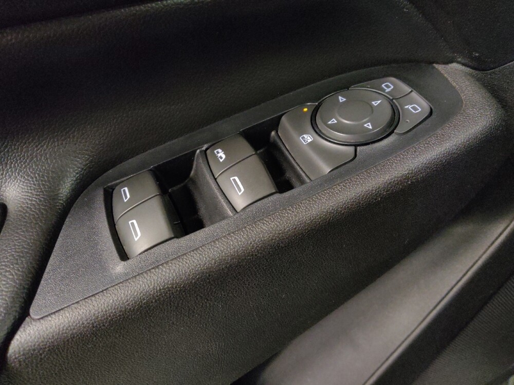 2018 Chevrolet Equinox in Chandler, AZ 85225 - 18099261 25