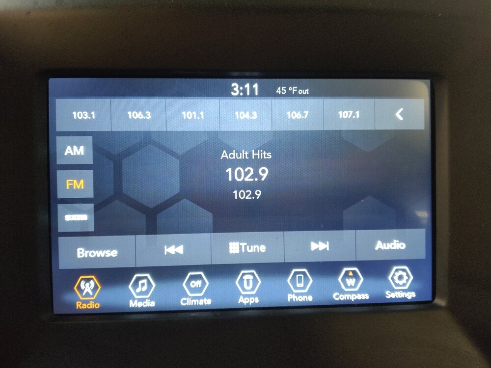 2019 Jeep Compass in Charlotte, NC 28273 - 18099263 25