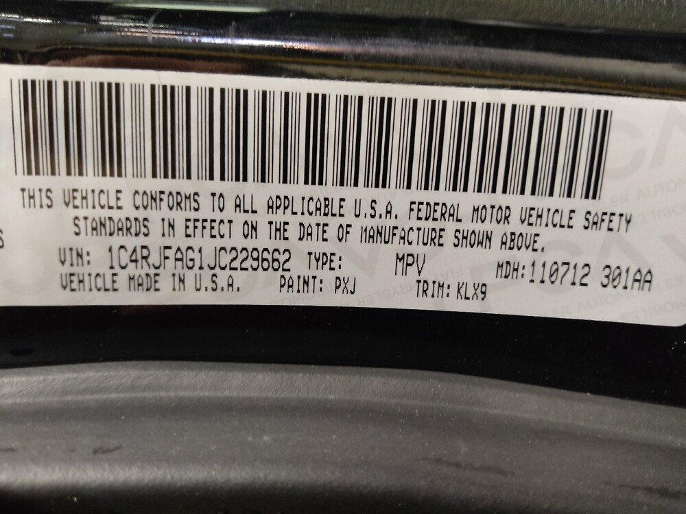 2018 Jeep Grand Cherokee in Charleston, SC 29414 - 18099264 33