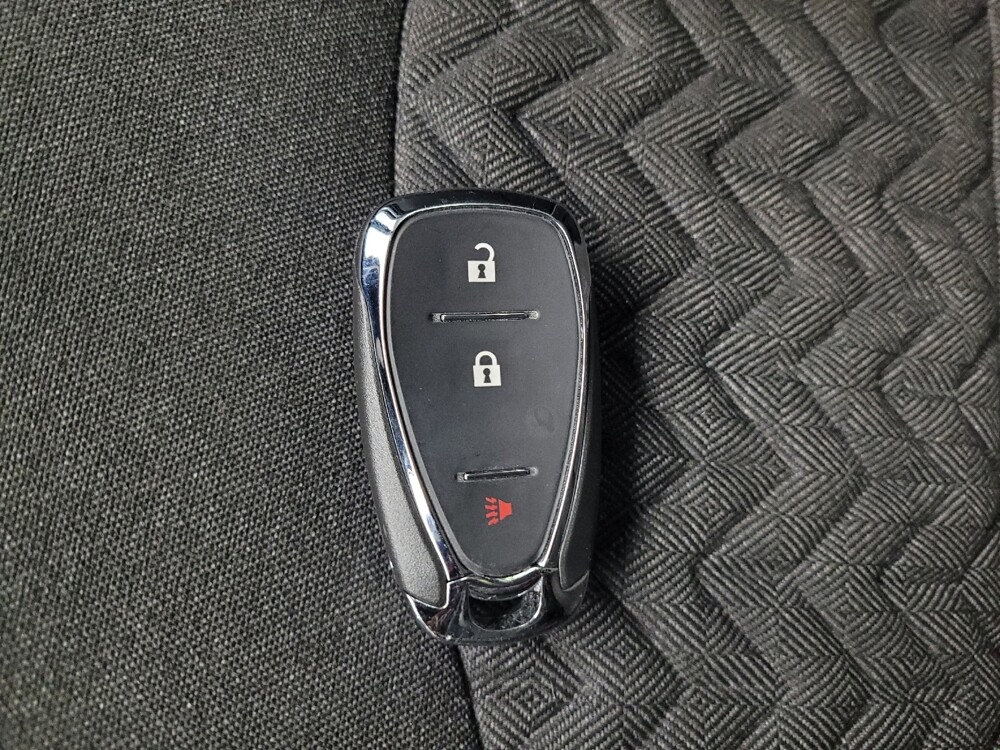 2022 Chevrolet Equinox in Wilmington, NC 28405 - 18099272 32