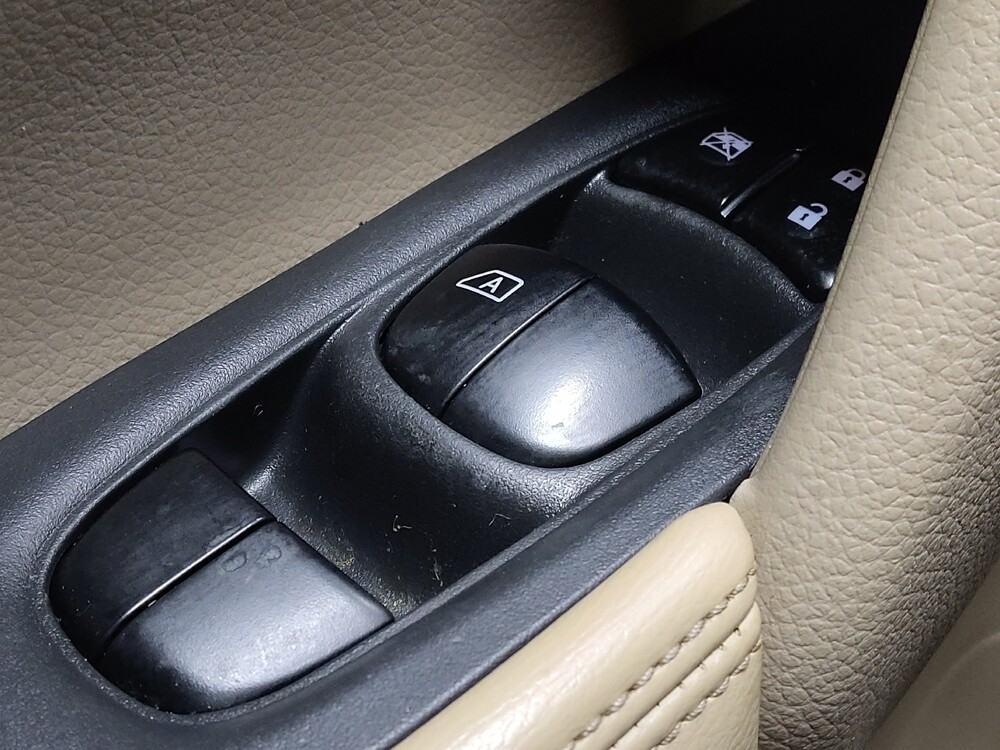 2016 Nissan Rogue in Conway, SC 29526 - 18099279 27