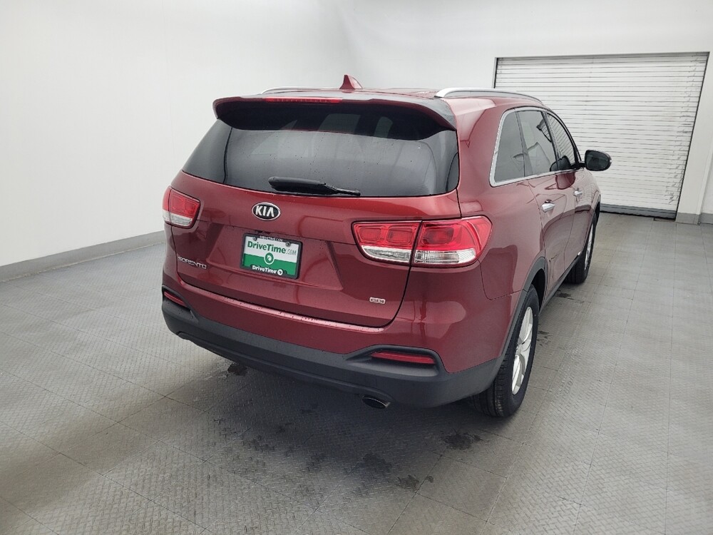 2016 Kia Sorento in Wilmington, NC 28405 - 18099283 7