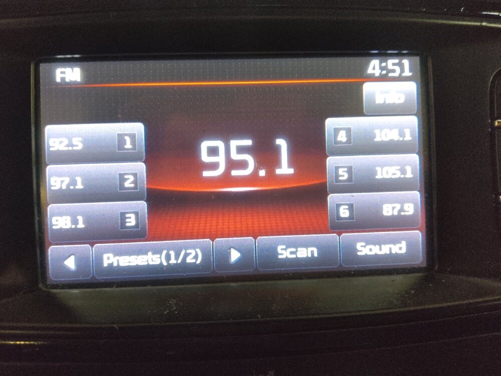 2016 Kia Sorento in Wilmington, NC 28405 - 18099283 25