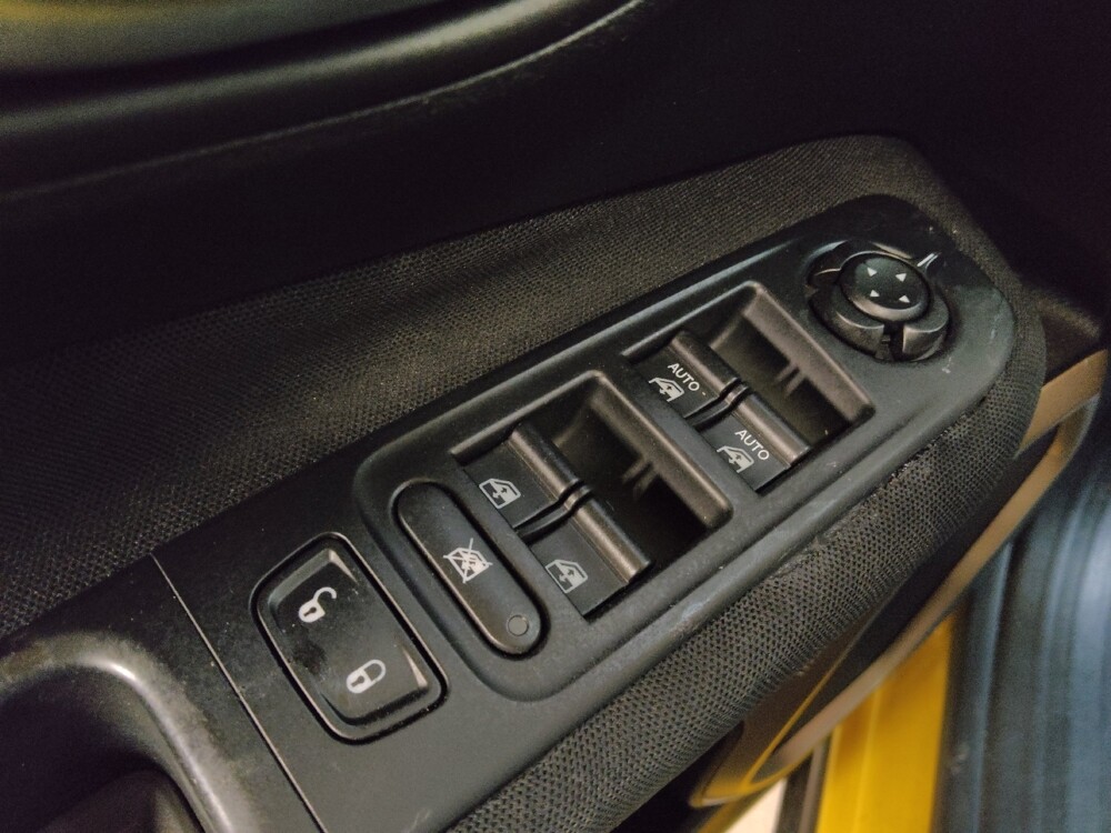 2015 Jeep Renegade in Gastonia, NC 28056 - 18099286 27