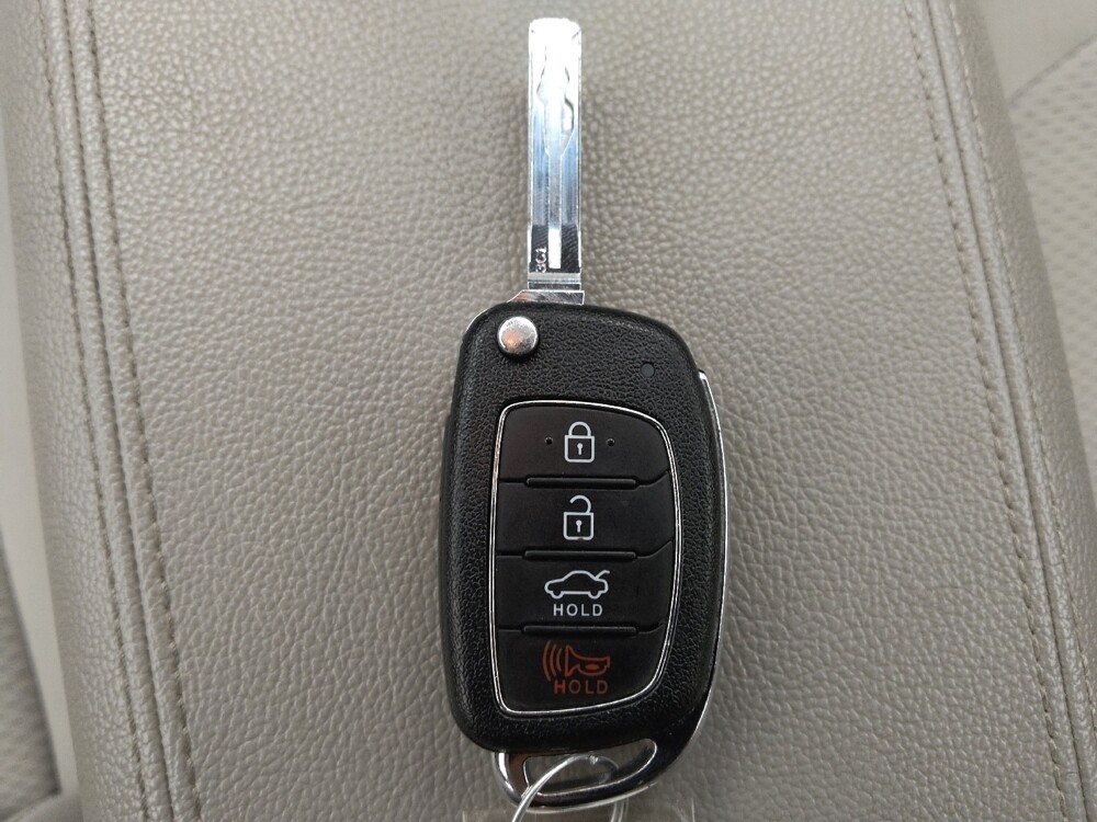 2018 Hyundai Sonata in Colorado Springs, CO 80909 - 18099288 32