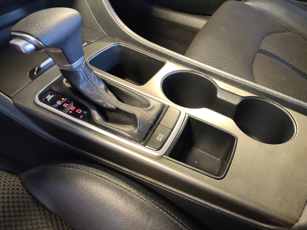 2019 Kia Optima in Houston, TX 77060 - 18099298 26