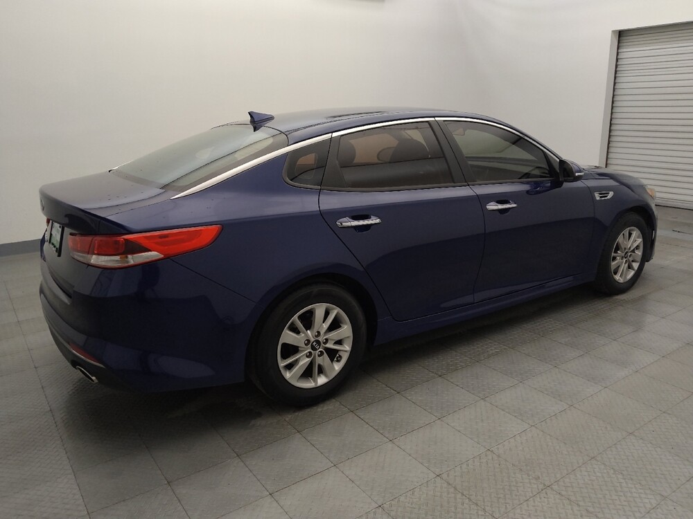 2018 Kia Optima in Temple, TX 76502 - 18099307 10