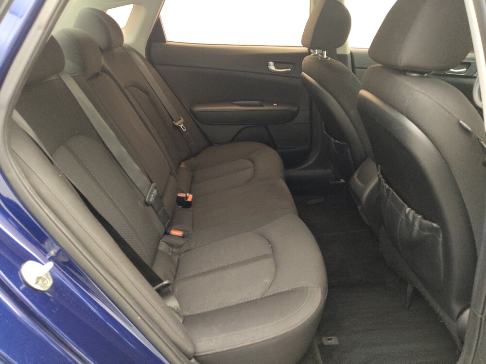 2018 Kia Optima in Temple, TX 76502 - 18099307 19