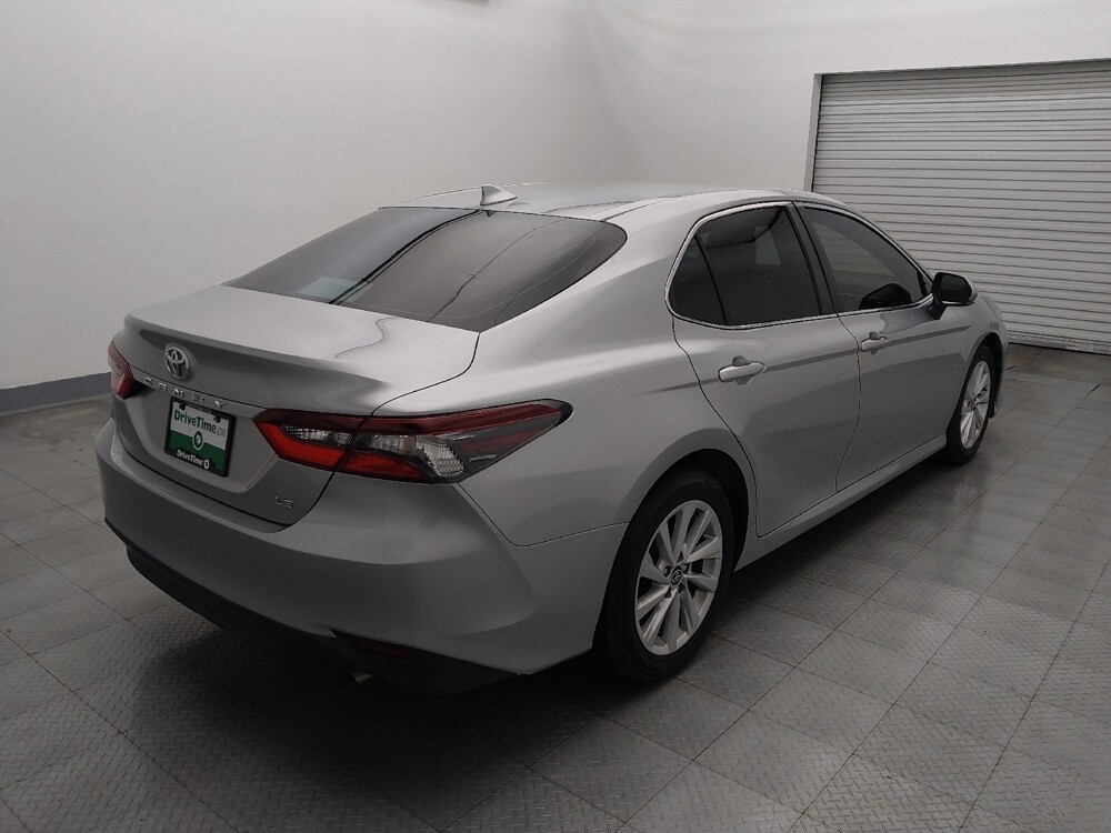 2021 Toyota Camry in Houston, TX 77060 - 18099314 9