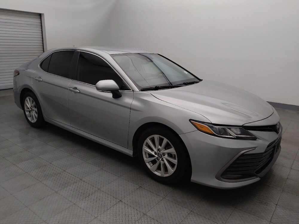 2021 Toyota Camry in Houston, TX 77060 - 18099314 11