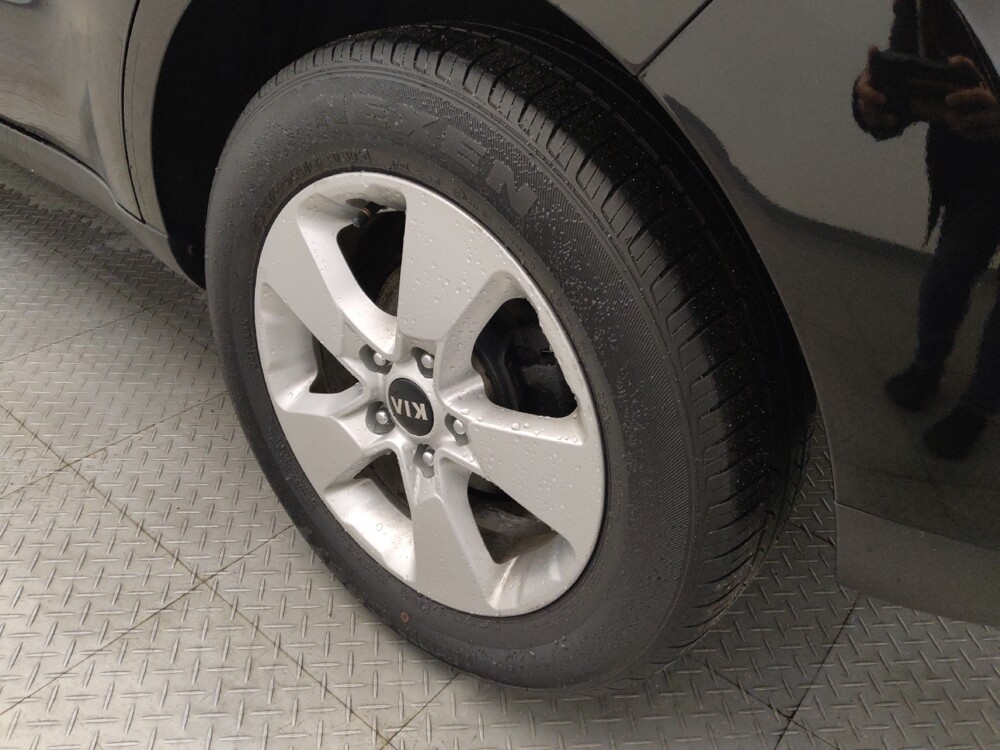 2019 Kia Soul in Houston, TX 77034 - 18099315 31