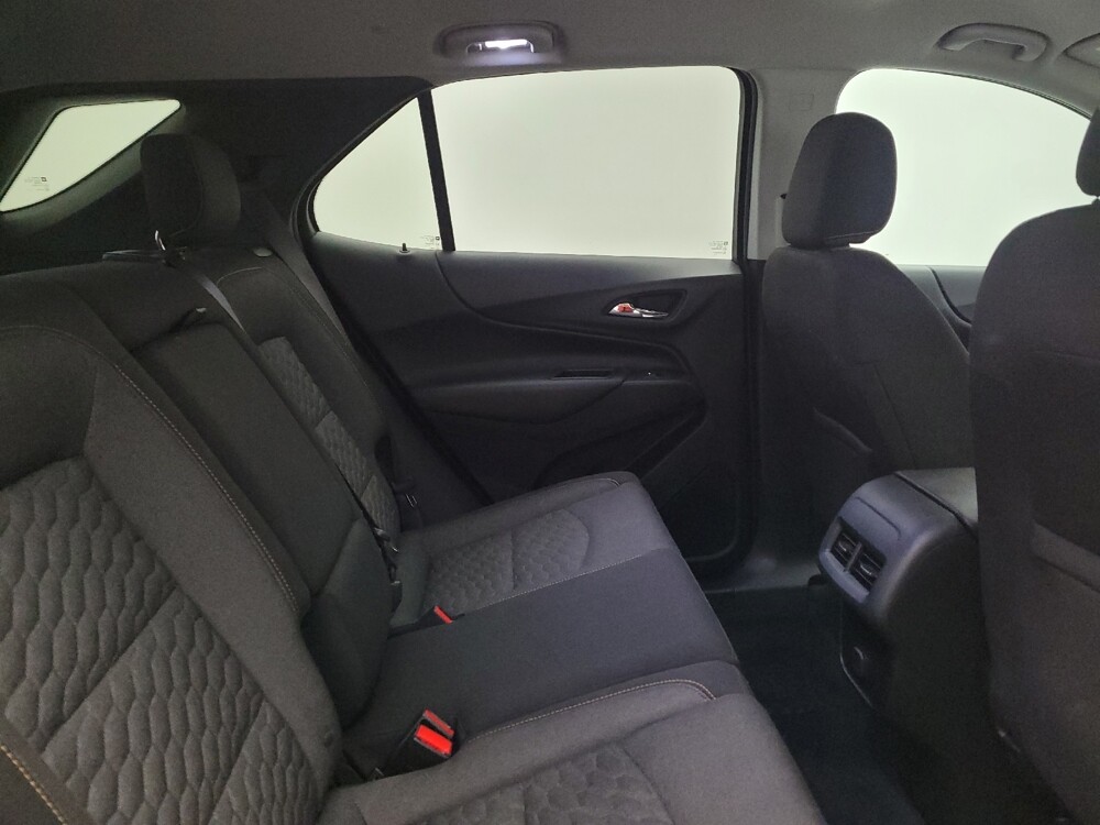 2018 Chevrolet Equinox in Cincinnati, OH 45255 - 18099317 19