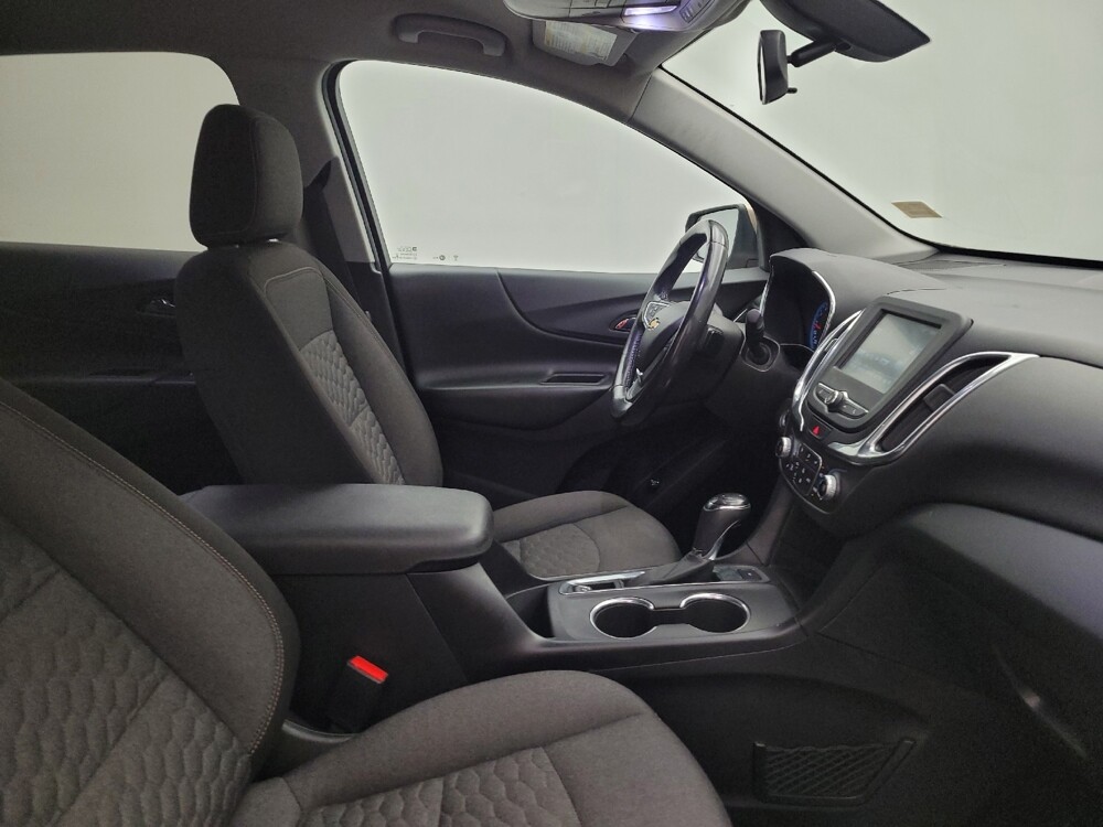 2018 Chevrolet Equinox in Cincinnati, OH 45255 - 18099317 21