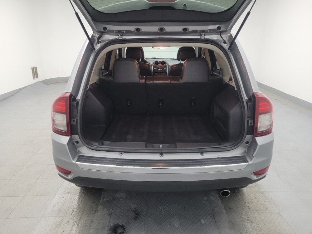 2017 Jeep Compass in Toledo, OH 43617 - 18099319 29