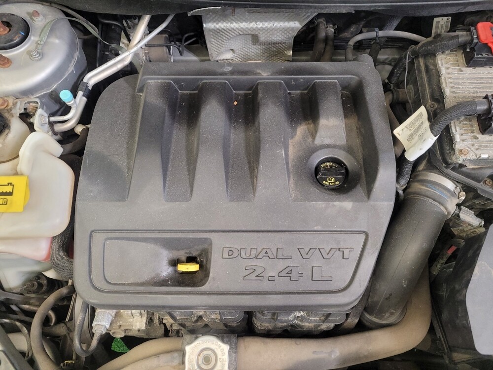 2017 Jeep Compass in Toledo, OH 43617 - 18099319 30