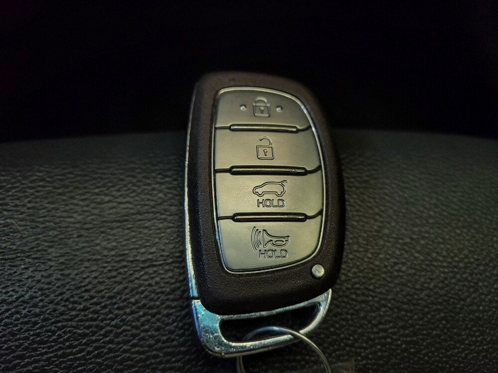 2020 Hyundai Ioniq in Fairfield, OH 45014 - 18099320 32