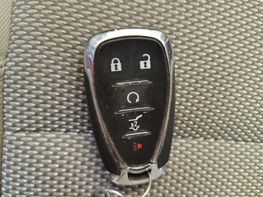 2019 Chevrolet Traverse in Toledo, OH 43617 - 18099324 32