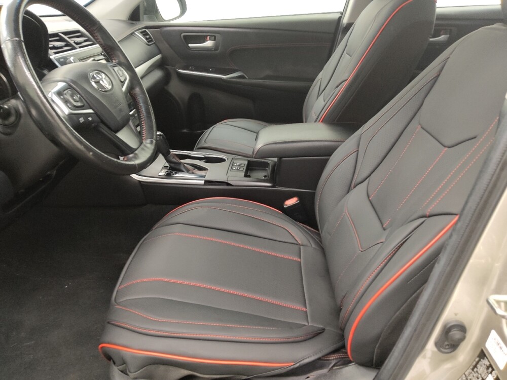 2015 Toyota Camry in St. Louis, MO 63125 - 18099326 17