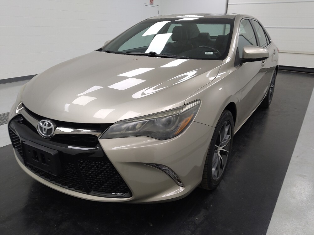 2015 Toyota Camry in St. Louis, MO 63125 - 18099326 15