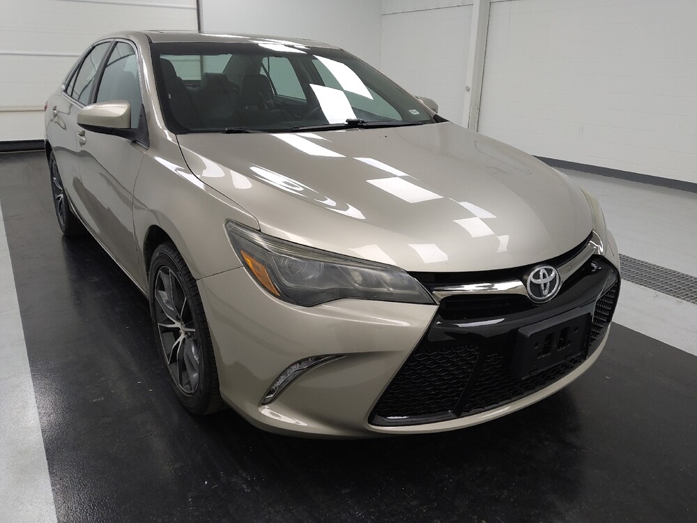 2015 Toyota Camry in St. Louis, MO 63125 - 18099326 14