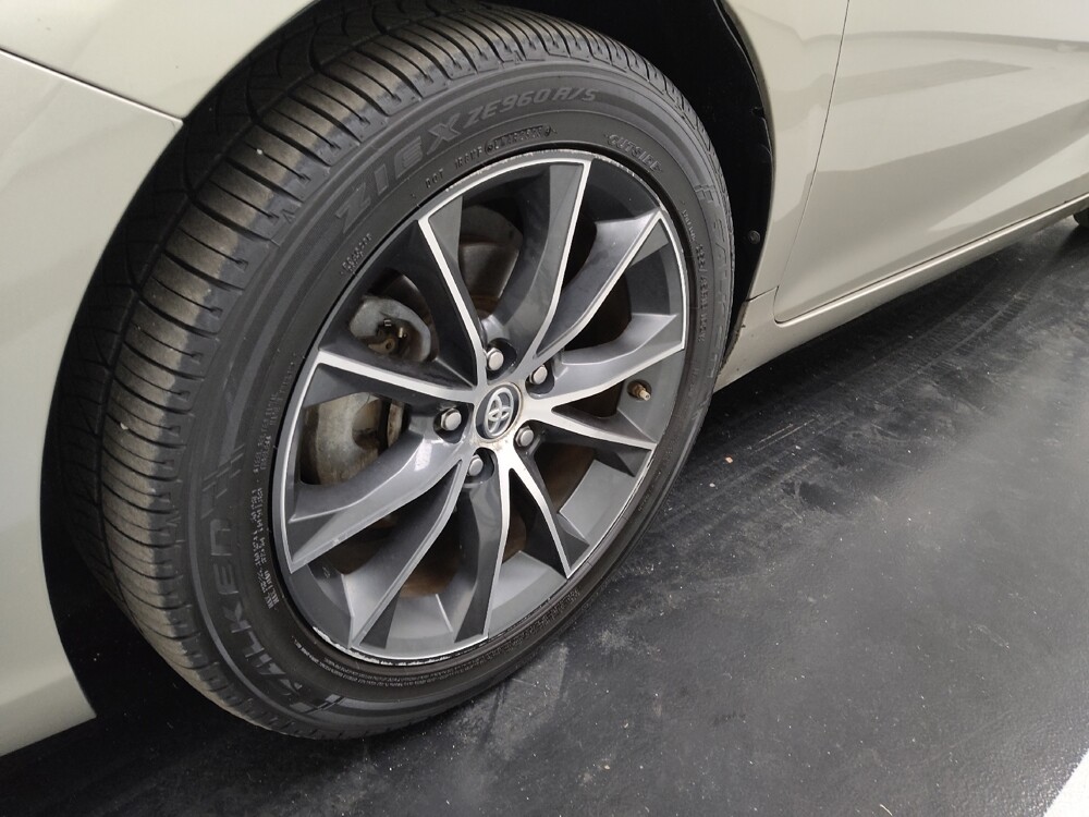 2015 Toyota Camry in St. Louis, MO 63125 - 18099326 31