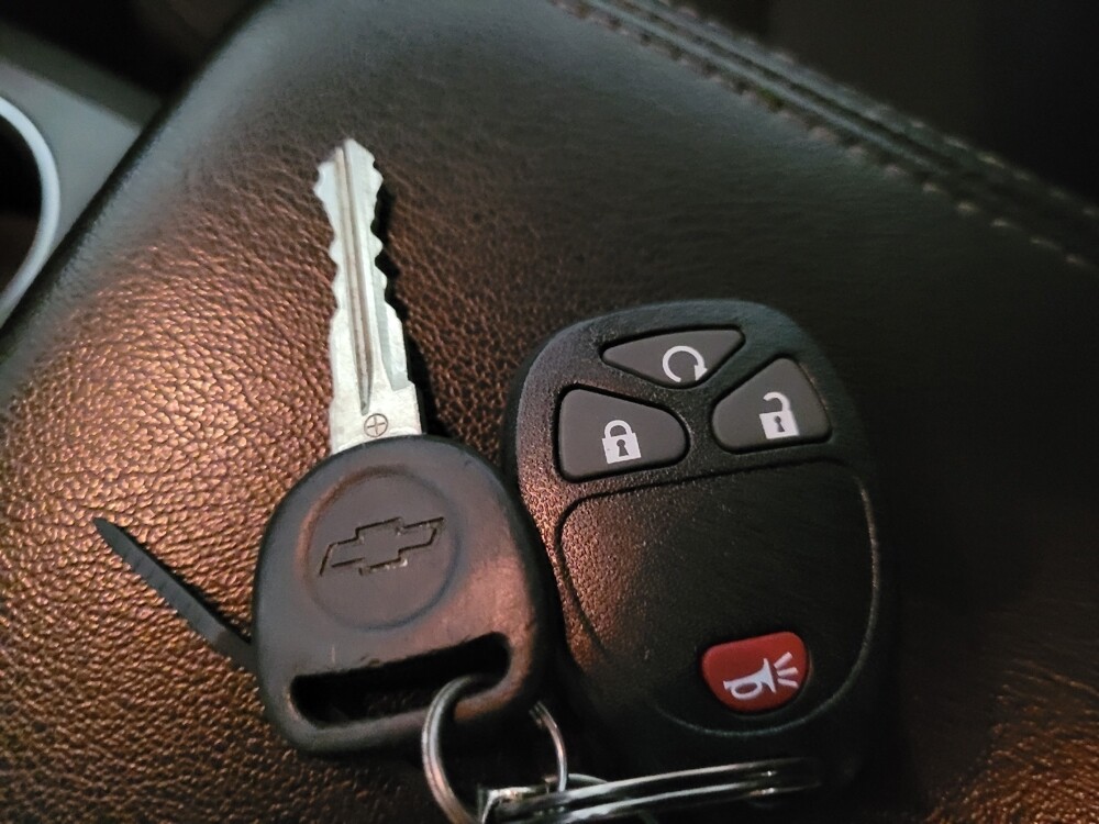 2016 Chevrolet Traverse in Pittsburgh, PA 15236 - 18099328 32