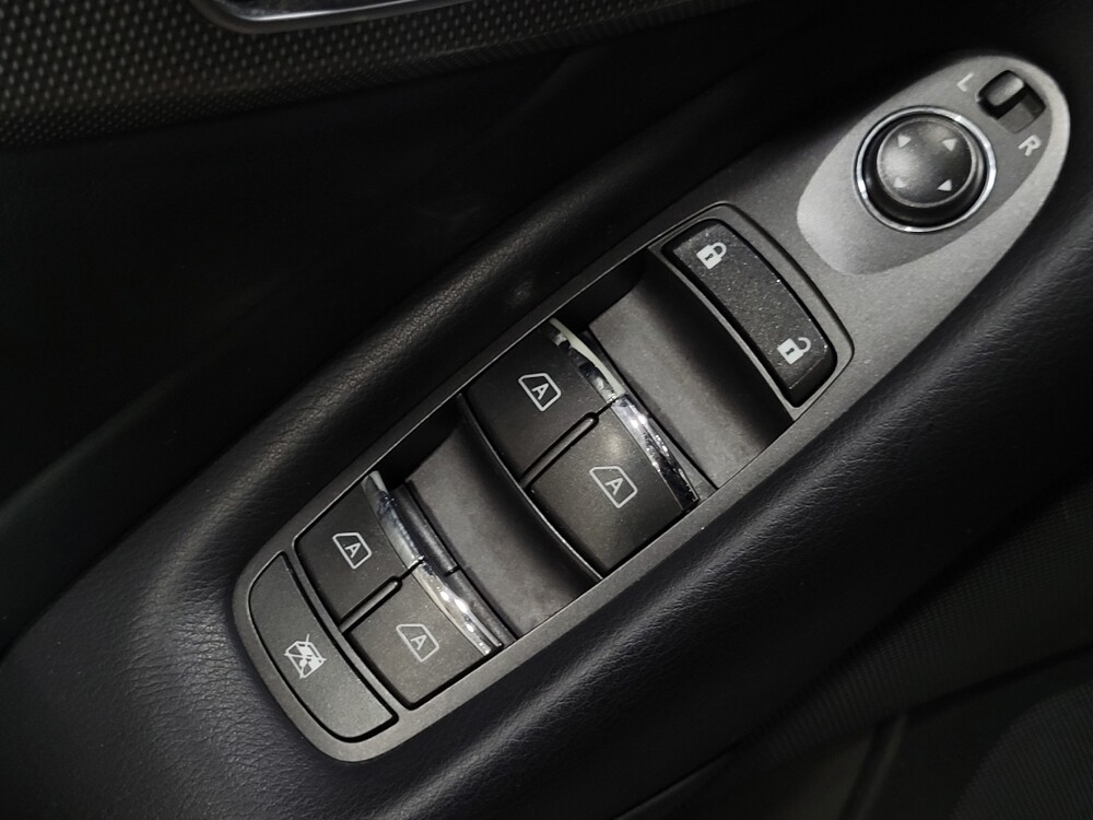 2014 INFINITI Q50 in Pittsburgh, PA 15236 - 18099331 27