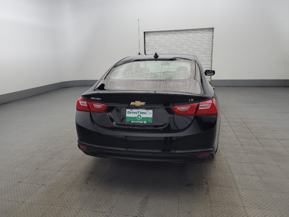 2016 Chevrolet Malibu in New Castle, DE 19720 - 18099332 7