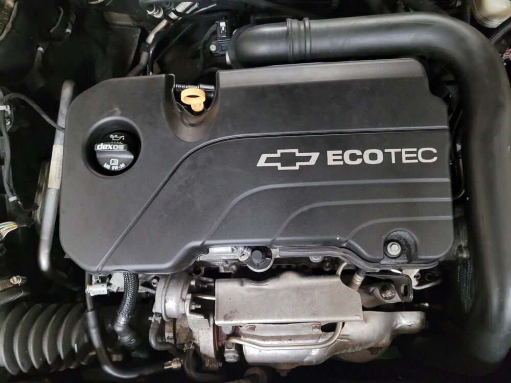 2016 Chevrolet Malibu in New Castle, DE 19720 - 18099332 30