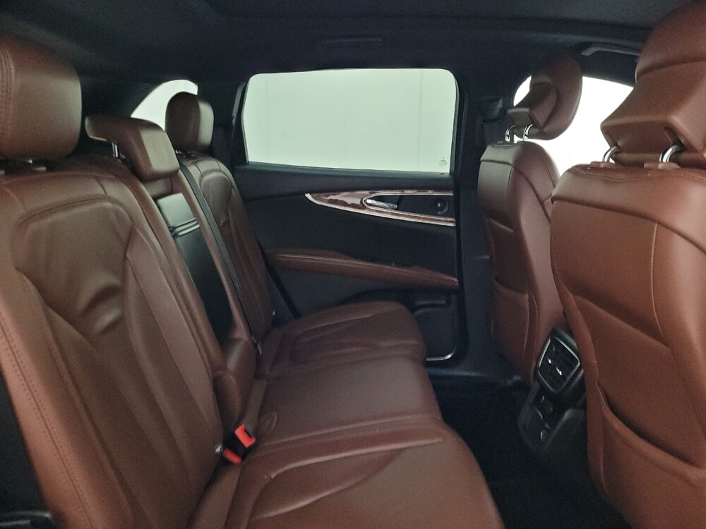 2017 Lincoln MKX in Pittsburgh, PA 15236 - 18099333 19