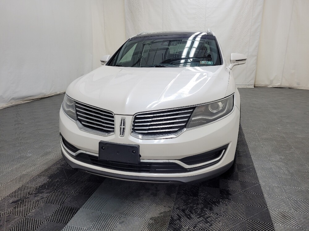 2017 Lincoln MKX in Pittsburgh, PA 15236 - 18099333 15