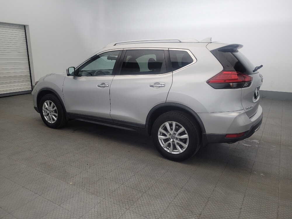 2017 Nissan Rogue in Pittsburgh, PA 15236 - 18099335 3