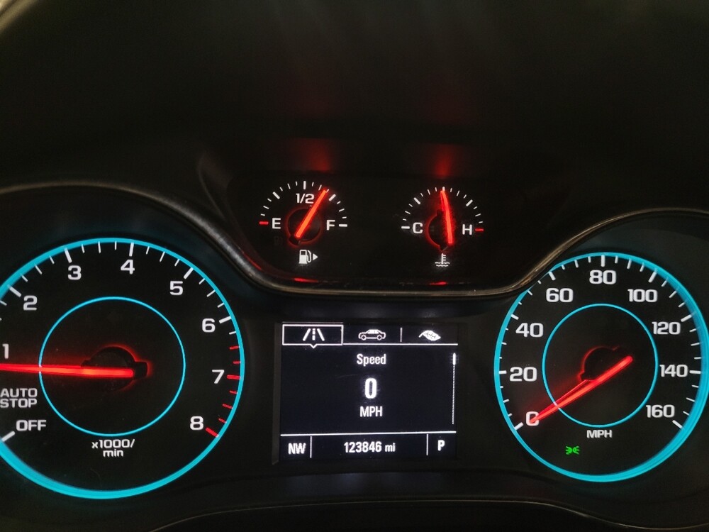 2018 Chevrolet Cruze in Temple Hills, MD 20746 - 18099336 23