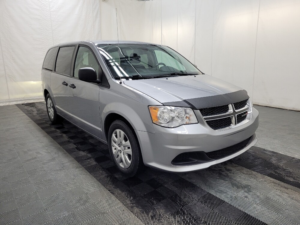 2019 Dodge Grand Caravan in Pittsburgh, PA 15236 - 18099337 13