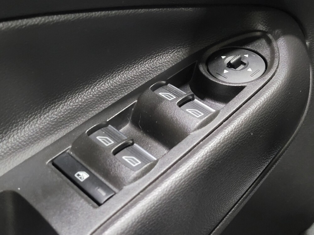 2017 Ford Escape in Woodbridge, VA 22191 - 18099338 27