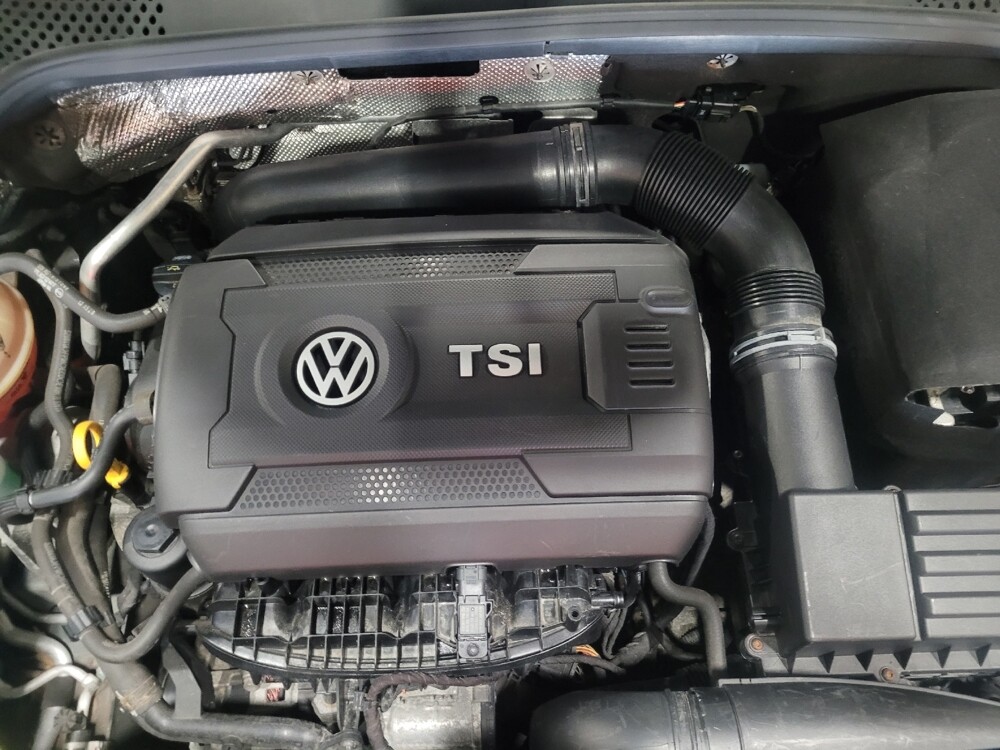 2015 Volkswagen Beetle in Owings Mills, MD 21117 - 18099344 30