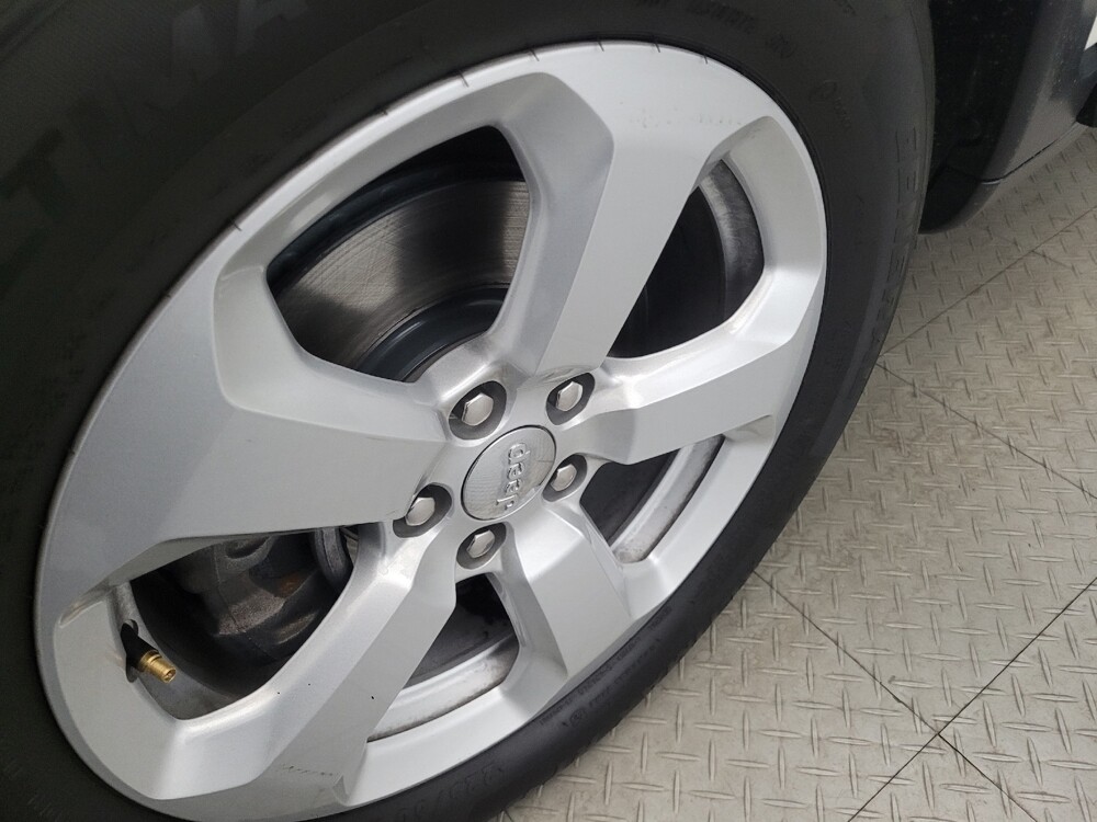 2018 Jeep Compass in Laurel, MD 20724 - 18099347 31